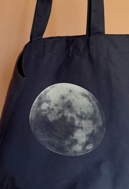 Limitierte Mond Tasche